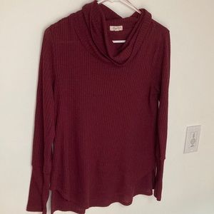 Maroon waffle knit turtle neck